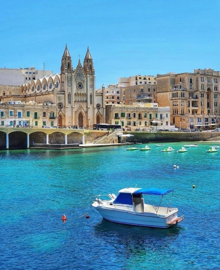 2 Bedroom Penthouse Apartman *